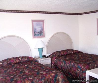 Rodeway & 2* Haines City