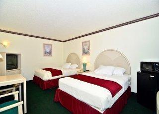 Rodeway & Hotel Haines City