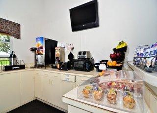 Hotel Rodeway & 2*